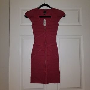 BUNDLE/ 2b BEBE Bodycon dress in pink and black